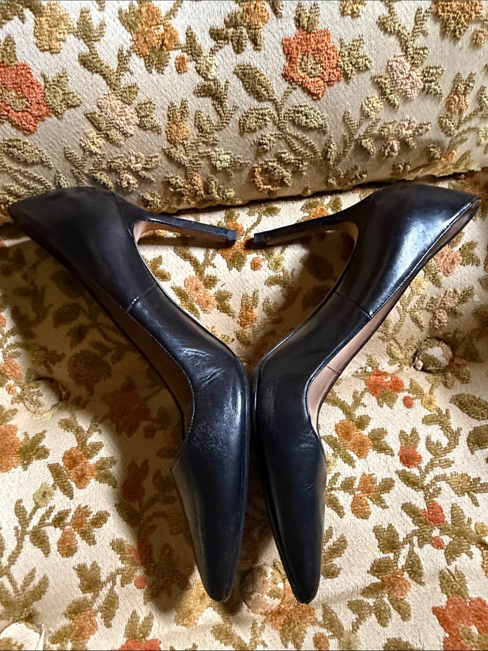 Manolo Blahnik BB Black leather Stiletto Pumps - Picture 3 of 6